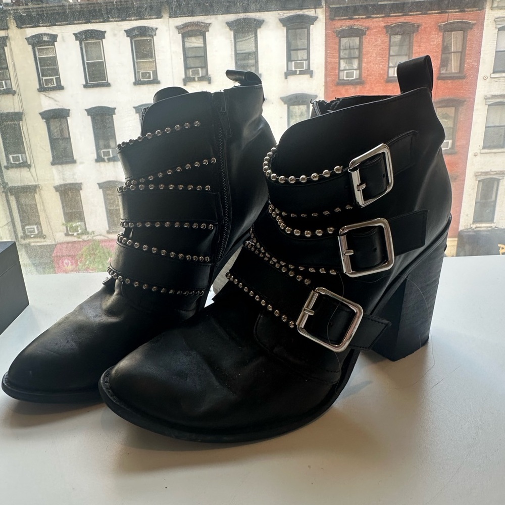 Steve Madden Black Heeled Boots with Buckle Details